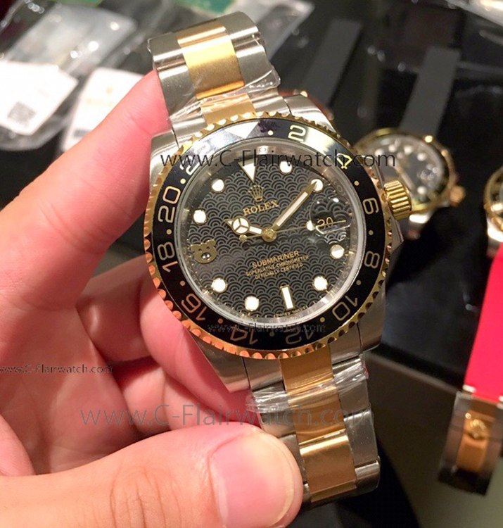Copy Rolex Submariner Supreme Watch 2-Tone Black Bezel